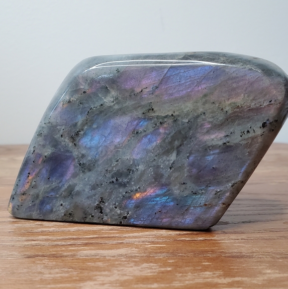 Labradorite Crystal Freeform 0.86 pounds - Picture 6 of 17